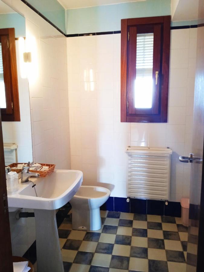 Hotel El Zorro Barranda Екстер'єр фото